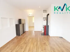 Pronájem bytu 2+1, Božičany, 48 m2