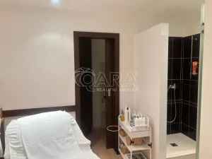 Prodej obchodního prostoru, Praha - Prosek, Veltruská, 22 m2