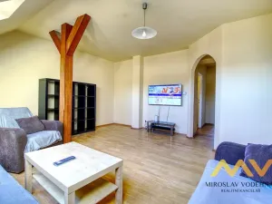 Pronájem bytu 3+1, Hradec Králové, Průmyslová, 92 m2