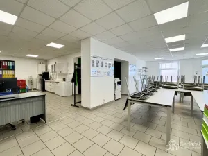 Pronájem obchodního prostoru, Sokolov, Ondříčkova, 100 m2