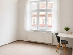 Pronájem bytu 2+1, Hradec Králové, Klumparova, 65 m2