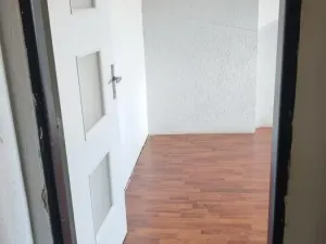 Pronájem bytu 1+1, Jirkov, Osvobození, 36 m2