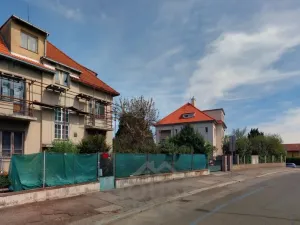Prodej vícegeneračního domu, Praha - Hlubočepy, V násypu, 430 m2