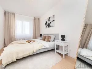 Prodej bytu 4+kk, Praha - Košíře, Naskové, 83 m2