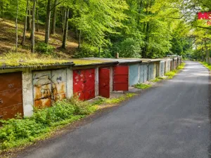 Prodej garáže, Karlovy Vary, Hřbitovní, 18 m2