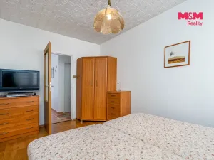 Pronájem bytu 2+kk, Praha, Pšenčíkova, 42 m2