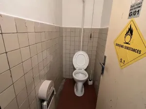 Pronájem komerční nemovitosti, Praha - Břevnov, Diskařská, 700 m2