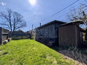 Prodej pozemku pro bydlení, Bezvěrov, 665 m2