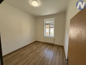 Pronájem bytu 1+kk, Písek, Rokycanova, 30 m2