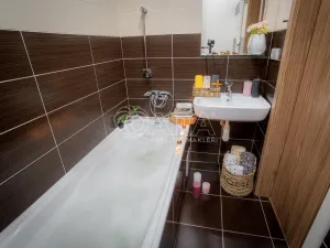 Pronájem bytu 2+kk, Ostrava - Zábřeh, Svazácká, 55 m2