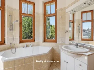 Pronájem bytu 4+kk, Ústí nad Labem - Klíše, Beethovenova, 152 m2