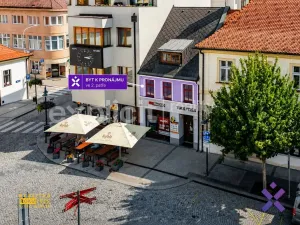 Pronájem bytu 2+kk, Uherský Brod, Masarykovo nám., 80 m2