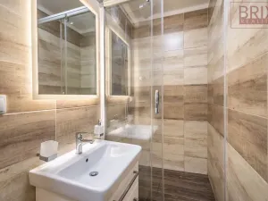 Pronájem bytu 2+kk, Praha, Drimlova, 43 m2
