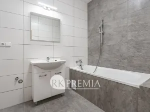 Pronájem bytu 2+1, Teplice, 28. října, 55 m2