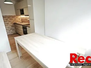 Pronájem bytu 5+1, Brno - Židenice, Bořetická, 97 m2
