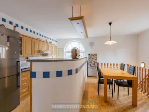 Prodej rodinného domu, Znojmo, Gagarinova, 229 m2