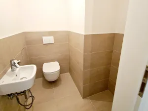 Pronájem bytu 2+kk, Praha - Libeň, Červená báň, 40 m2