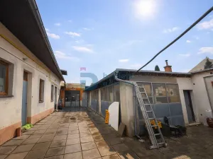 Prodej výrobních prostor, Prostějov, Husovo nám., 416 m2