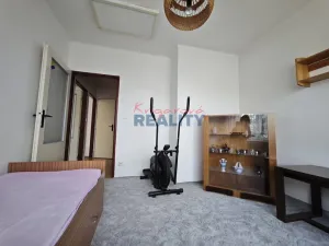 Prodej bytu 3+1, Chýnov, U Kuželníku, 76 m2
