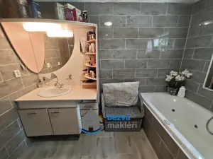 Prodej rodinného domu, Dolní Újezd - Jiříkov, 390 m2