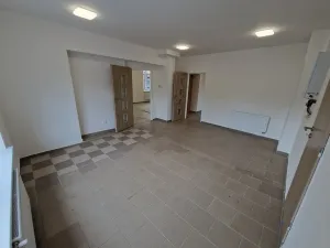Pronájem obchodního prostoru, Ostrava - Mariánské Hory, Bendlova, 80 m2