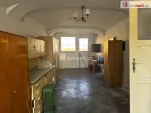 Prodej rodinného domu, Velešín, náměstí J. V. Kamarýta, 505 m2