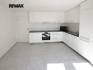 Pronájem bytu 1+kk, Kolín, Zlatá, 27 m2