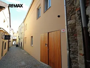 Pronájem bytu 1+kk, Kolín, Zlatá, 27 m2