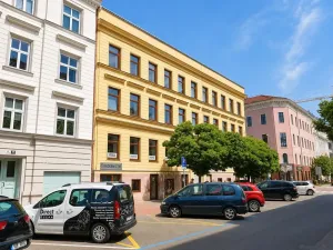 Pronájem bytu 2+kk, Brno, Kounicova, 37 m2