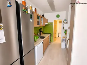 Prodej bytu 3+1, Praha - Stodůlky, Přecechtělova, 82 m2