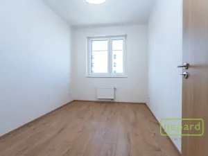 Pronájem bytu 3+kk, Praha, Arnošta Staňka, 61 m2
