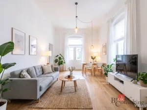 Prodej atypického bytu, Mariánské Lázně, Lidická, 102 m2