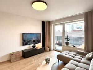 Pronájem bytu 2+kk, Pardubice, Smilova, 54 m2