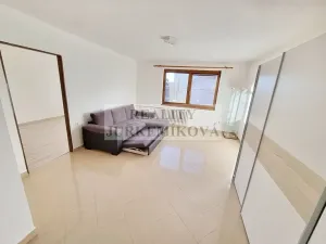 Pronájem bytu 3+kk, České Budějovice, Strádova, 71 m2