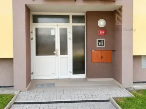 Prodej bytu 2+1, Ústí nad Labem - Mojžíř, Jindřicha Plachty, 68 m2