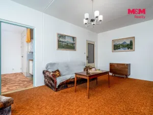 Prodej bytu 2+1, Hostinné, Sídliště, 68 m2
