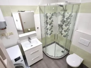 Pronájem bytu 2+kk, Mariánské Lázně, Hlavní třída, 38 m2
