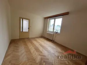 Pronájem bytu 2+1, Opava - Kateřinky, Holasická, 69 m2