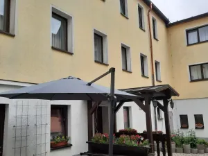 Prodej ubytování, Zeulenroda, Německo, 2077 m2