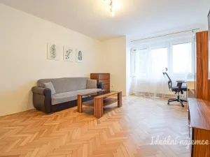 Pronájem bytu 1+1, Brno - Komárov, Studniční, 37 m2