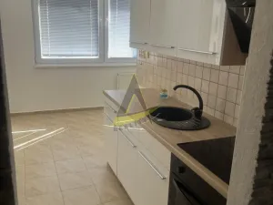 Pronájem bytu 2+1, Kaplice, Na Vyhlídce, 56 m2