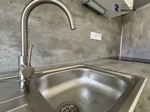 Pronájem bytu 2+1, Ostrov, S. K. Neumanna, 56 m2