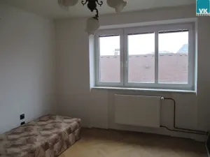 Pronájem bytu 3+1, Litomyšl, Jiráskovo nám., 55 m2