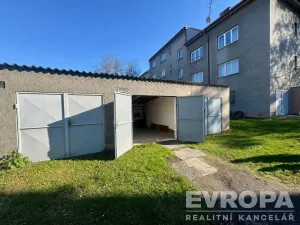 Prodej bytu 3+1, Plzeň - Jižní Předměstí, Brožíkova, 85 m2