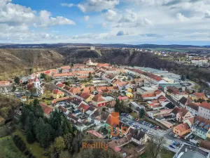Prodej bytu 3+1, Moravský Krumlov, Pod zámkem, 70 m2
