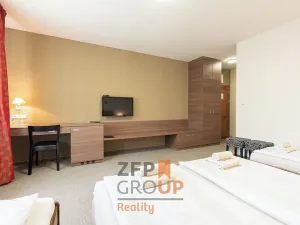 Prodej ubytování, Lysice, nám. Osvobození, 1400 m2