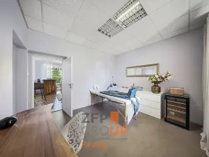 Prodej obchodního prostoru, Brno, Břeclavská, 417 m2
