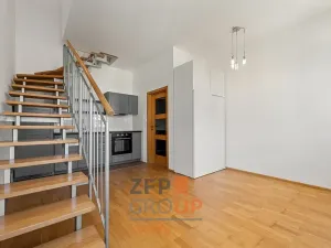Prodej bytu 3+kk, Praha - Holešovice, Jateční, 61 m2