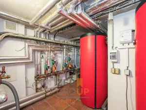 Prodej rodinného domu, Rozstání, 450 m2