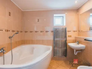 Prodej rodinného domu, Karlovy Vary - Drahovice, Stará Kysibelská, 400 m2
